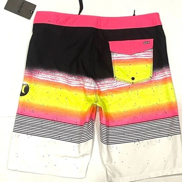 HURLEY Boys 16/28 Color block board Shorts NEW - Picture 2 of 8